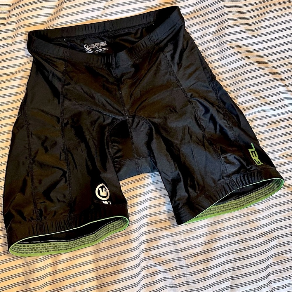 Canari women's gel padded cycling shorts